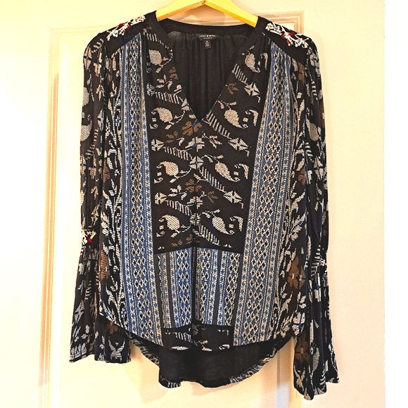 Lucky Brand Long Sleeve Top Size Medium. - Picture 7 of 7